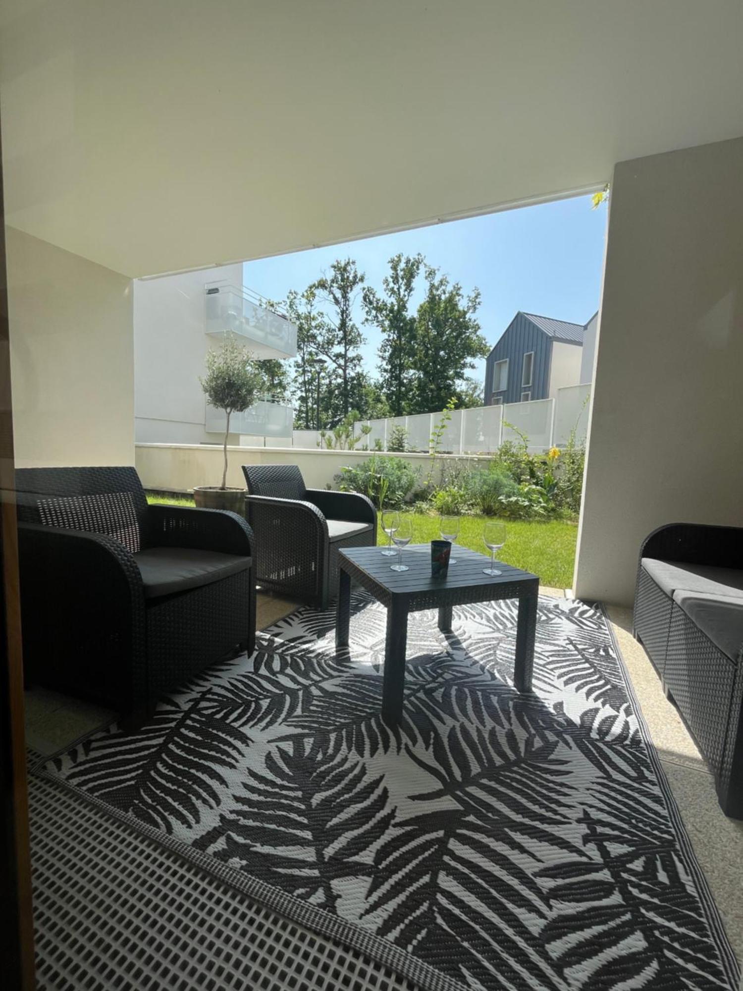 Cosygreen77 Modern Apartment With Garden And Parking Magny-le-Hongre Ngoại thất bức ảnh